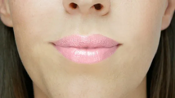 Burt's Bees Satin Lipstick - Iced Iris 3.4g