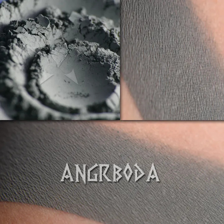 Matte Saga One: Eyeshadow Sets